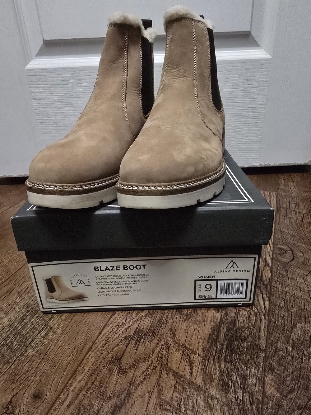 Alpine Design Blaze Boot - Women's Tan Chelsea Winter Boot